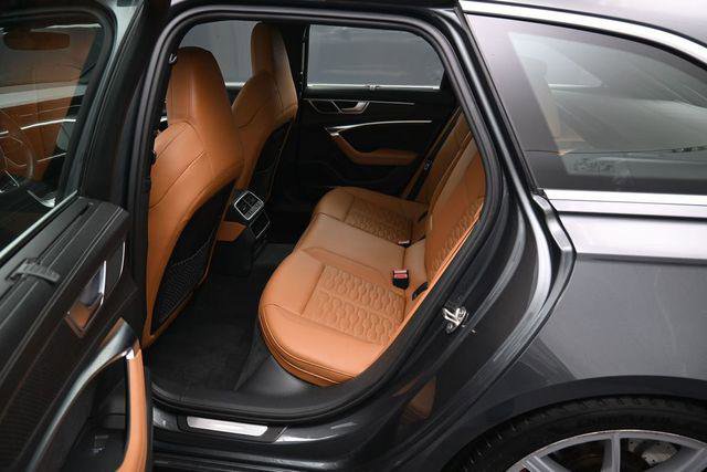 Used 2023 Audi RS 6 AWD/4WD image 29
