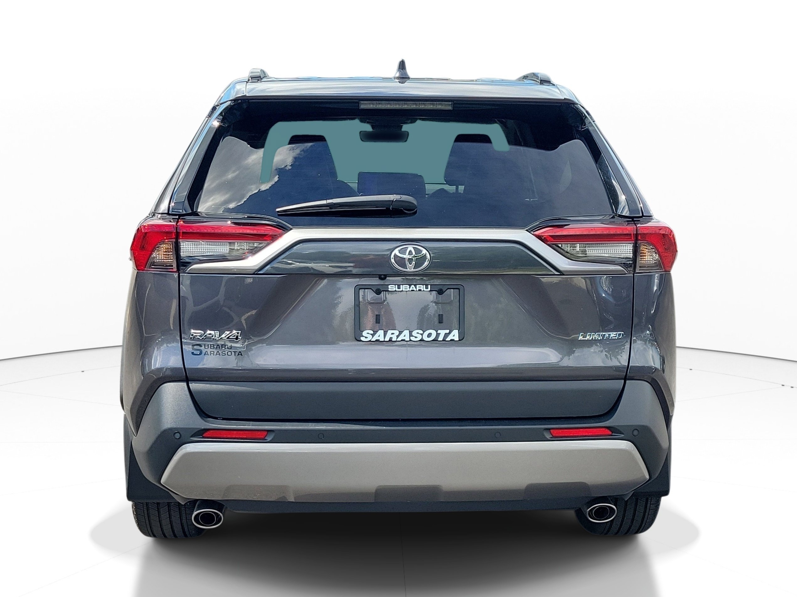 Used 2024 Toyota RAV4 Limited FWD image 5