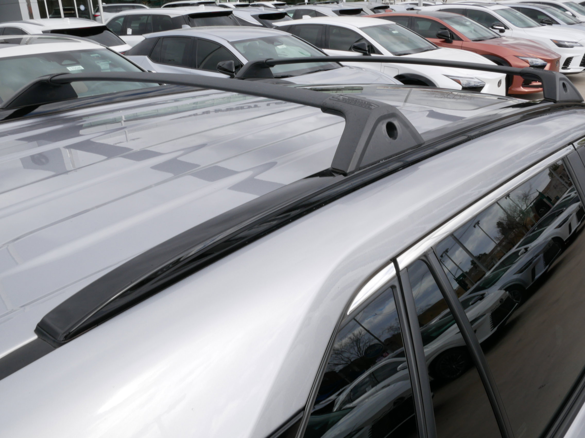 Used 2023 Toyota RAV4 Limited image 17