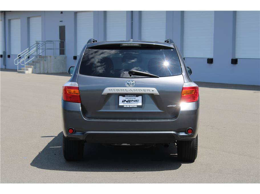 Used 2010 Toyota Highlander SE AWD/4WD image 3