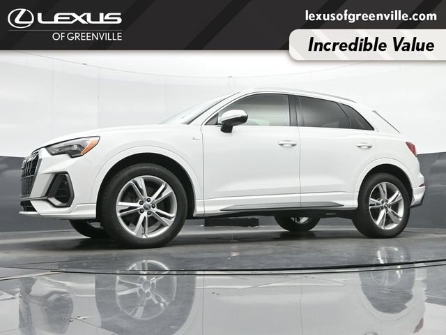 Used 2020 Audi Q3 2.0T Premium w/ Convenience Package AWD/4WD image 16