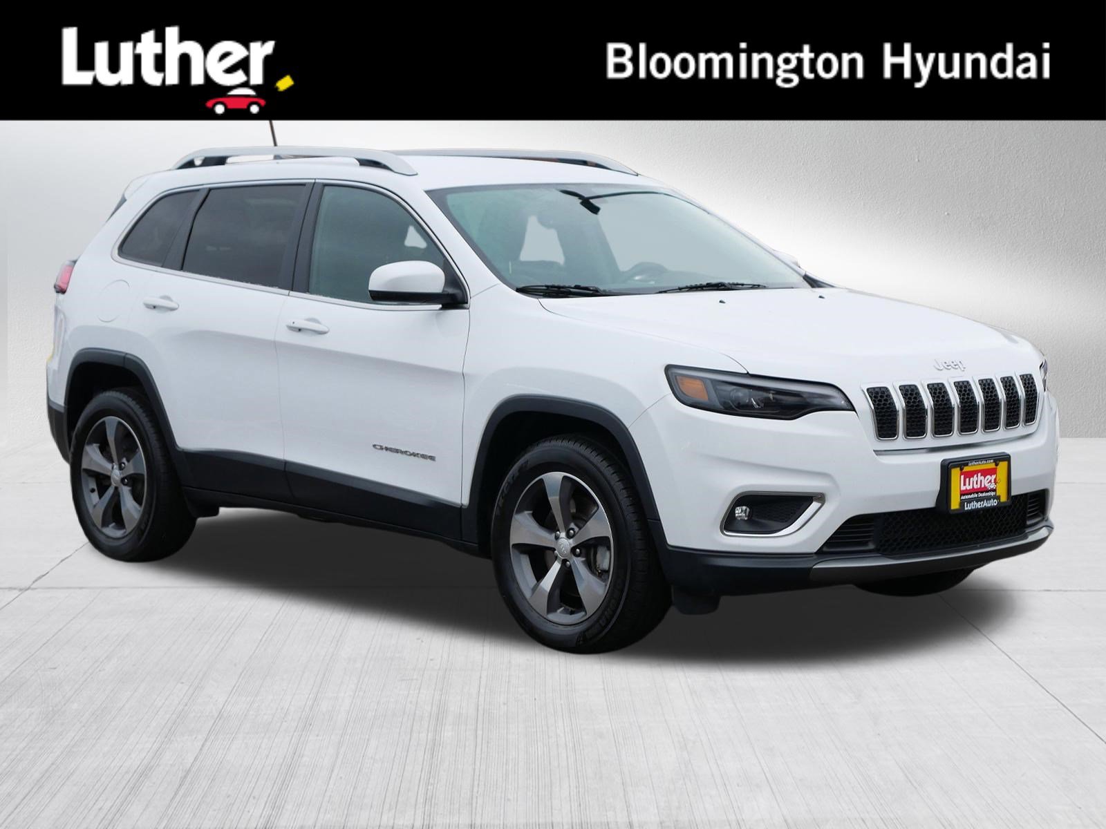 Used 2019 Jeep Cherokee Limited w/ Trailer Tow Group image 1