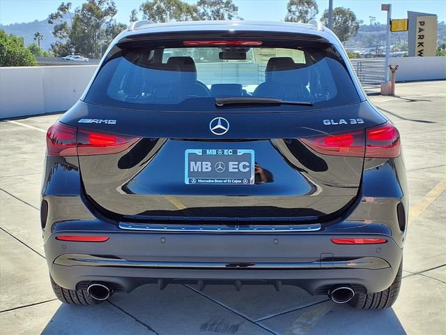 New 2026 Mercedes-Benz GLA 35 AMG 4MATIC image 21