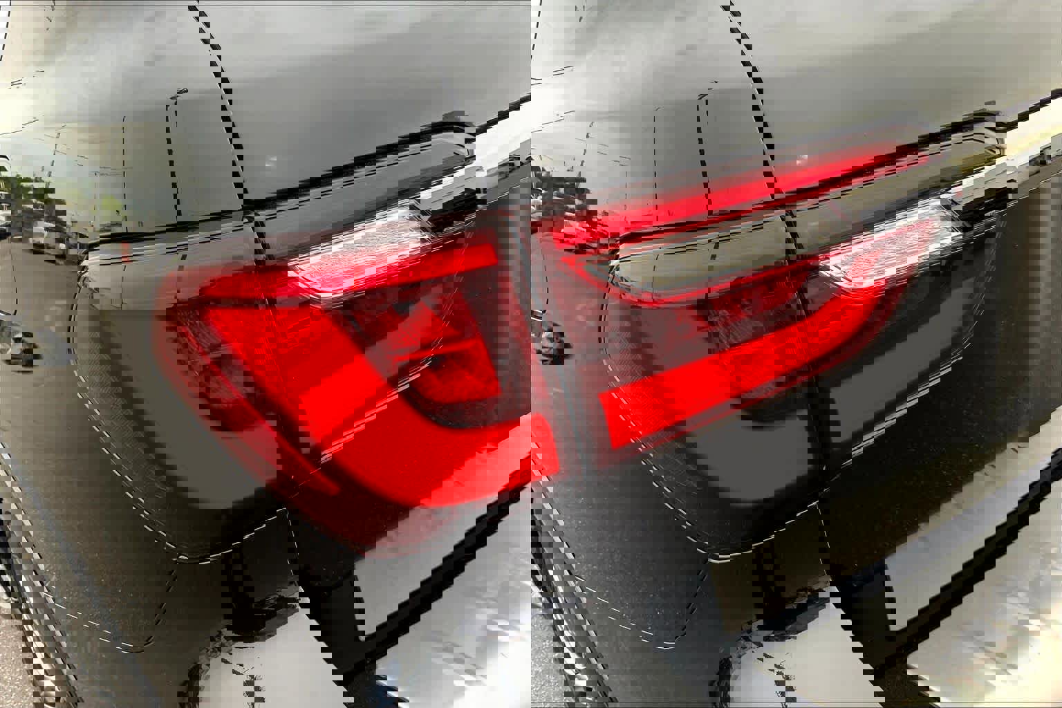 Used 2021 INFINITI QX80 Premium Select w/ All-Season Package image 27