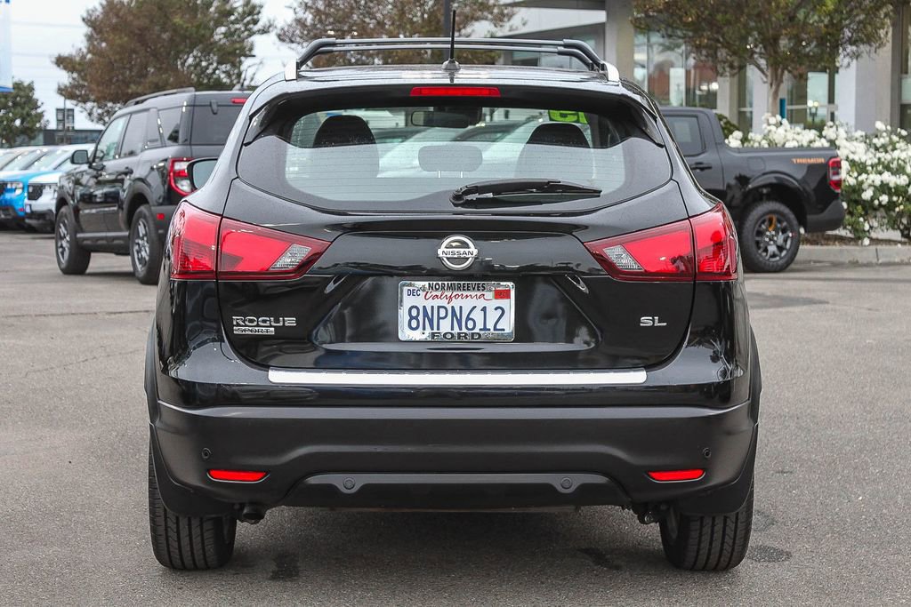 Used 2019 Nissan Rogue Sport SL image 8