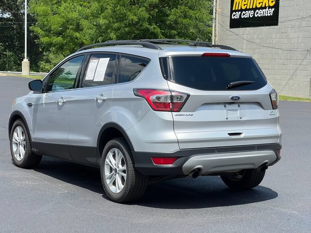 Used 2017 Ford Escape SE w/ SE Leather Comfort Package FWD image 9