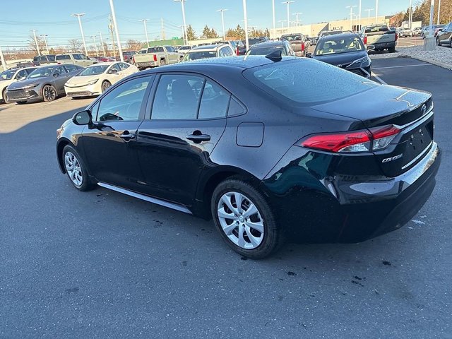 Used 2024 Toyota Corolla LE image 13