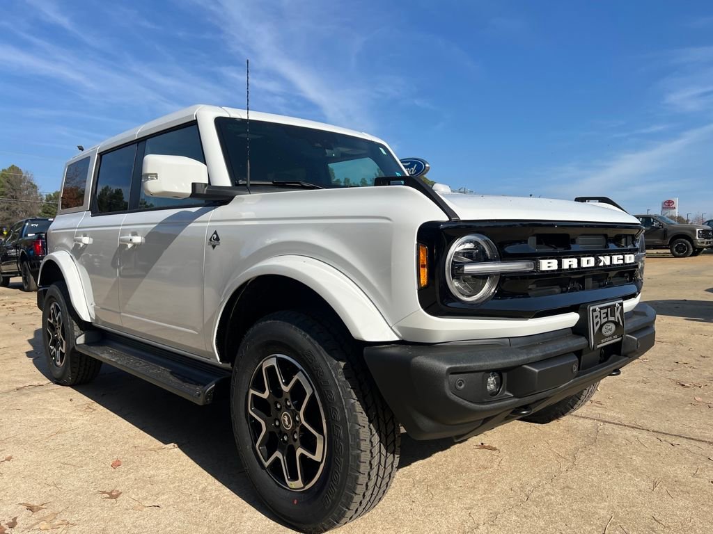 New 2025 Ford Bronco Outer Banks