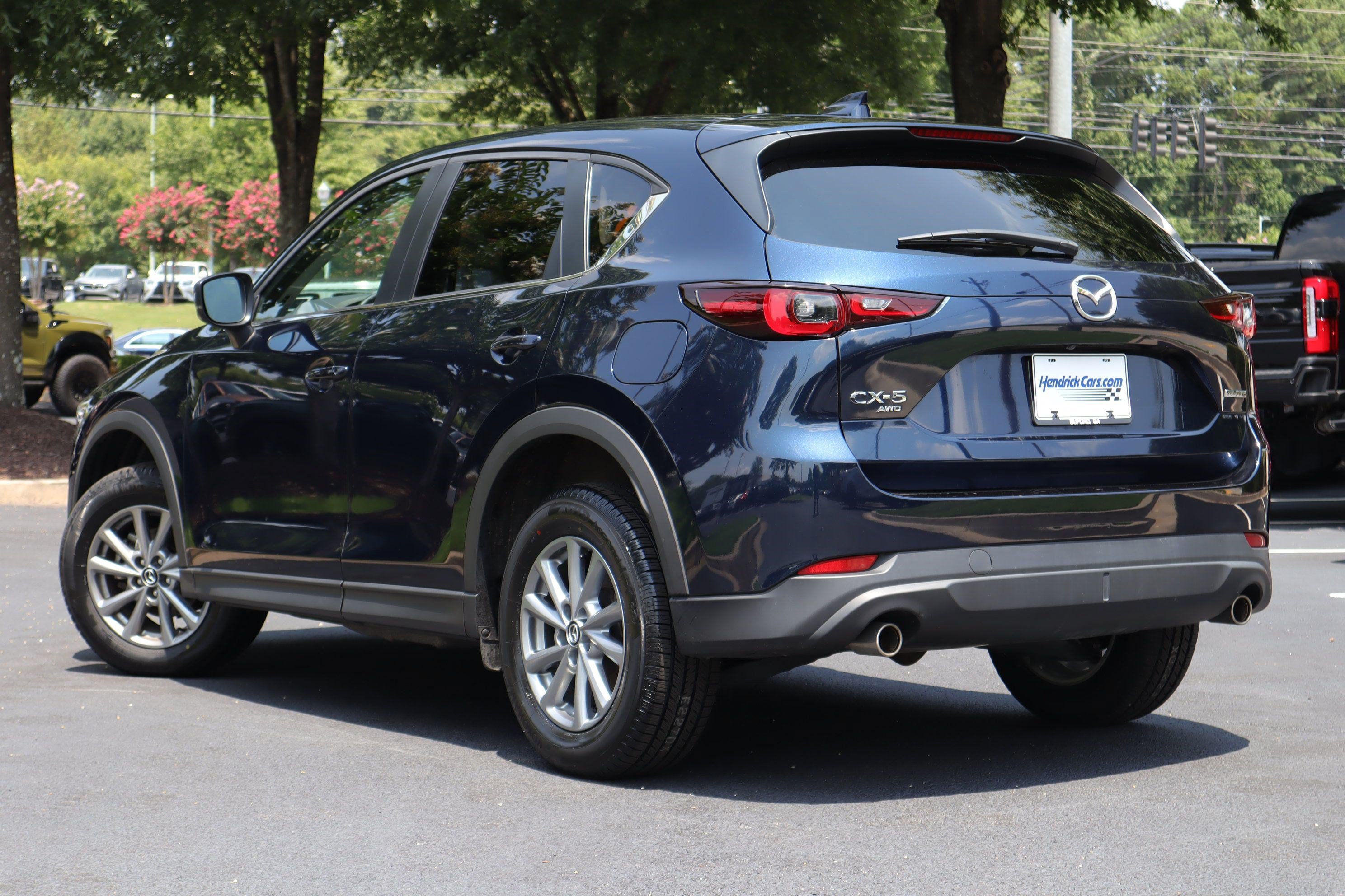 Certified 2023 MAZDA CX-5 AWD 2.5 S w/ Select Package image 3