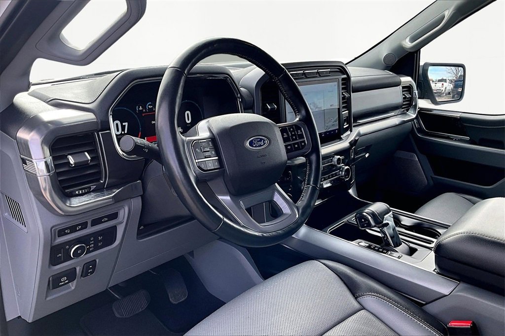 Used 2021 Ford F150 Lariat w/ Equipment Group 502A High image 14