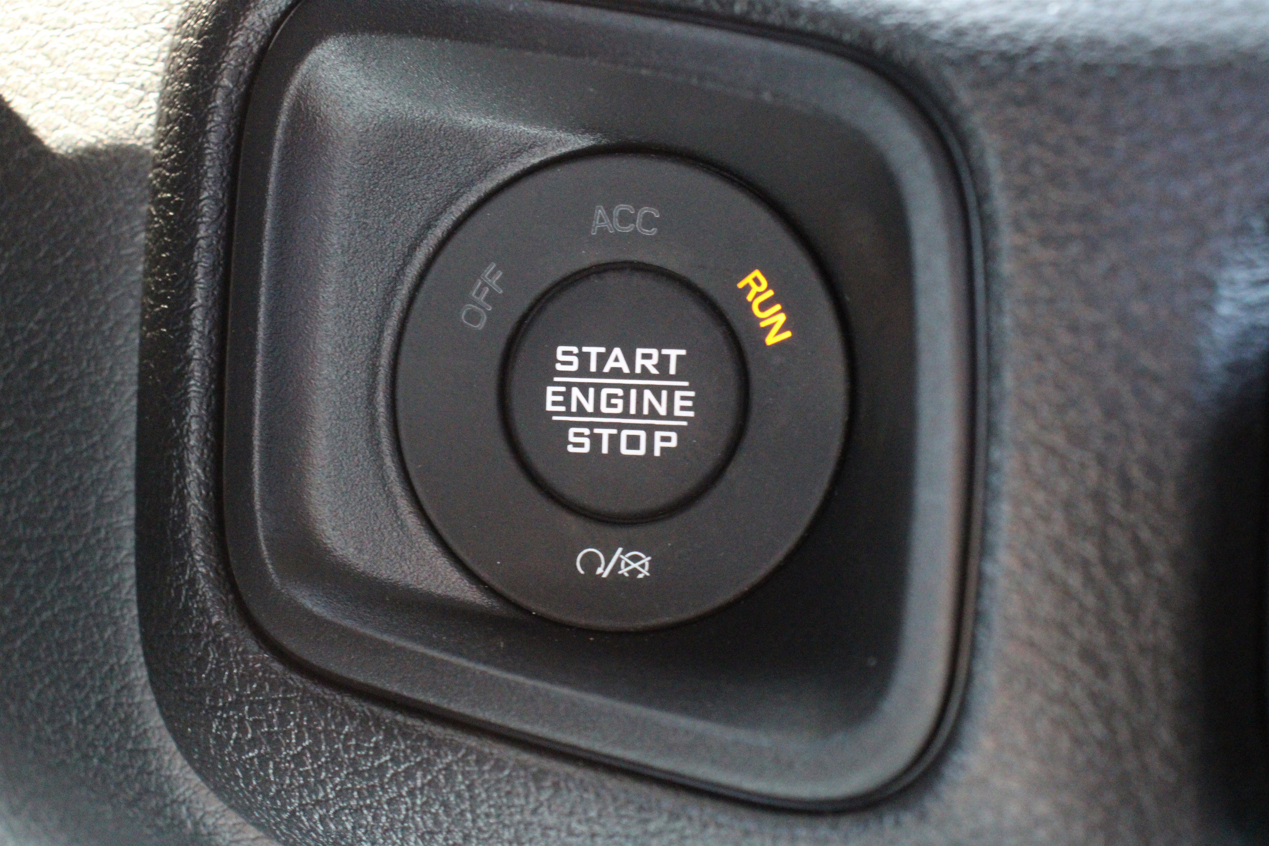 New 2026 Jeep Gladiator Sport AWD/4WD image 20