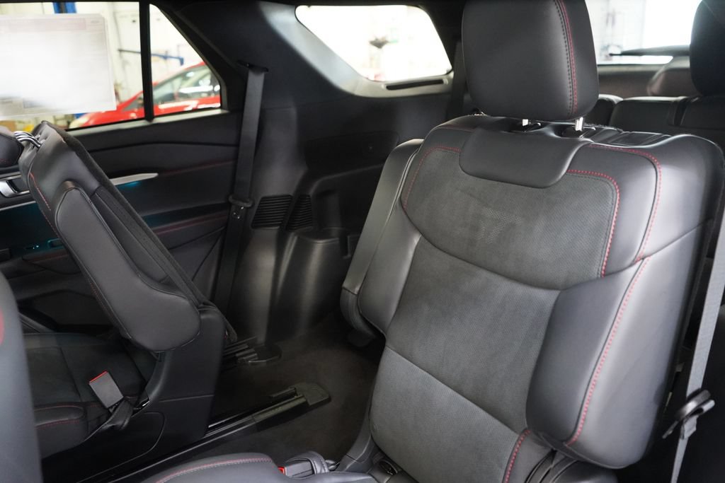 New 2026 Ford Explorer ST AWD/4WD image 28