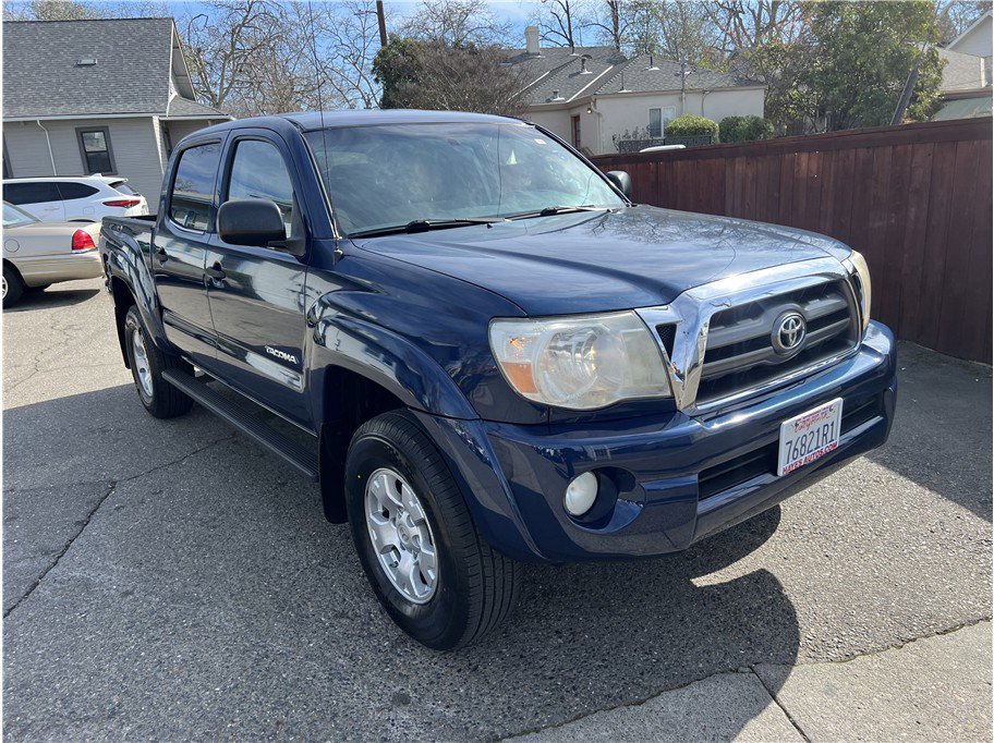 Used 2006 Toyota Tacoma PreRunner RWD image 1