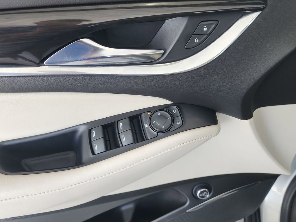 Certified 2022 Buick Enclave Essence w/ Sport Touring Edition image 22