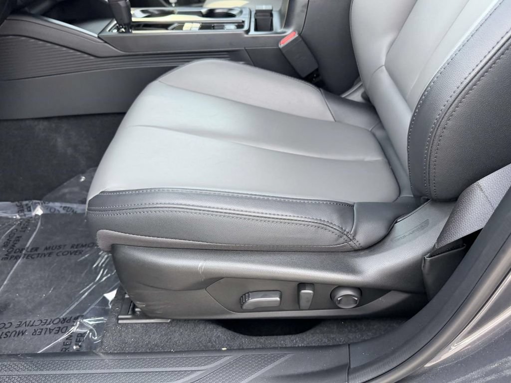 Certified 2026 Subaru Outback Premium AWD/4WD image 17