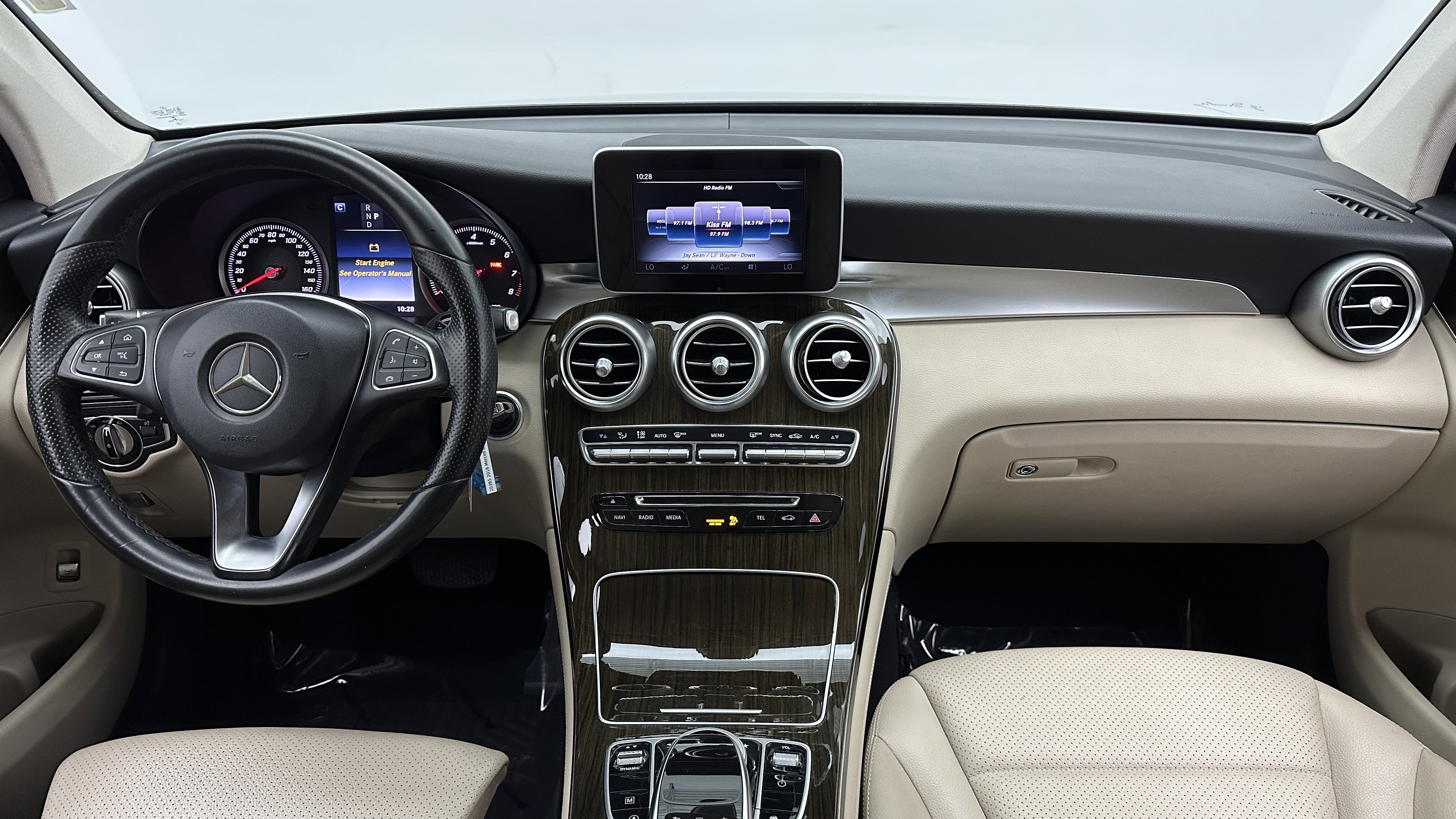 Used 2016 Mercedes-Benz GLC 300 image 25