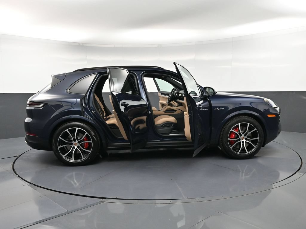 New 2026 Porsche Cayenne S AWD/4WD image 35
