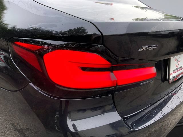 Used 2022 BMW 530i xDrive w/ Convenience Package AWD/4WD image 12