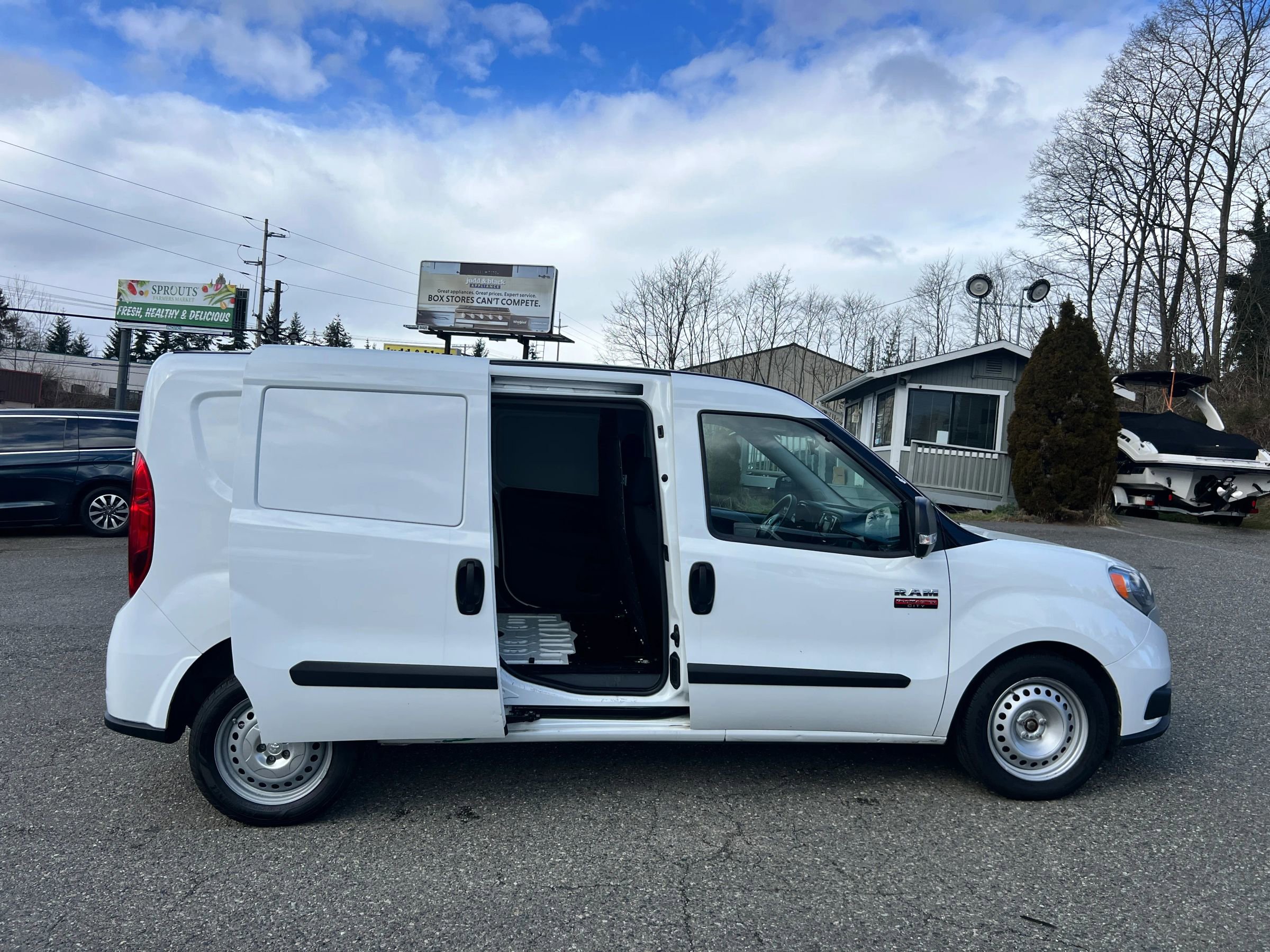 Used 2022 RAM ProMaster City Wagon image 17