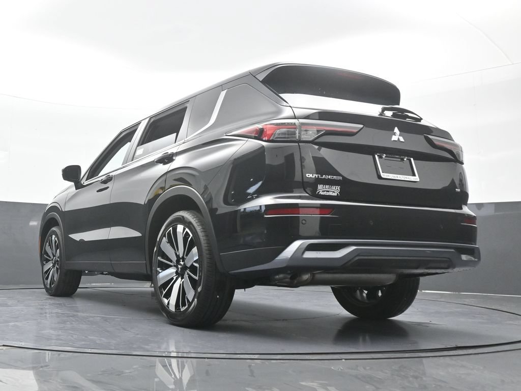New 2026 Mitsubishi Outlander SE FWD image 68