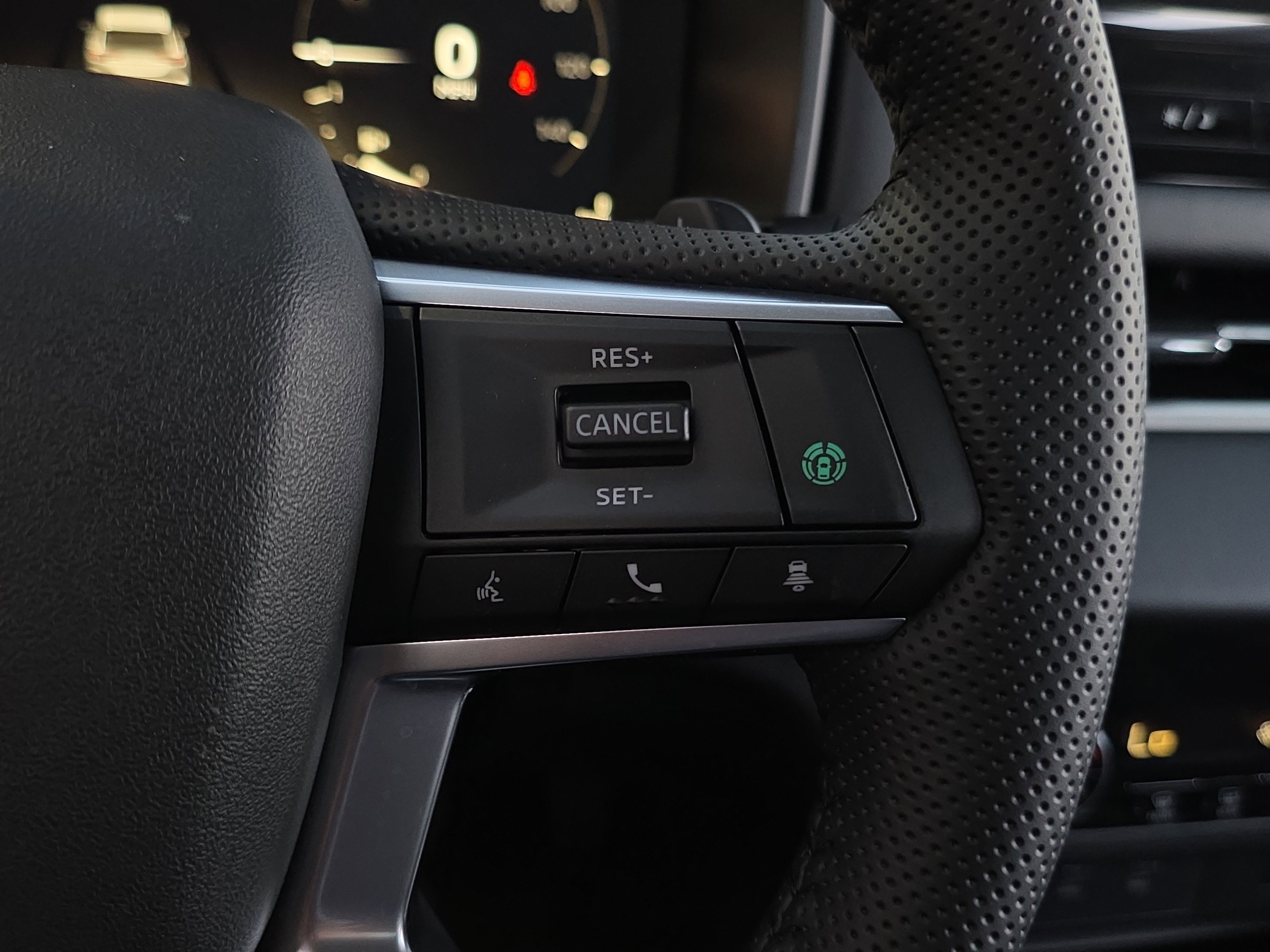 New 2025 Mitsubishi Outlander SE image 13