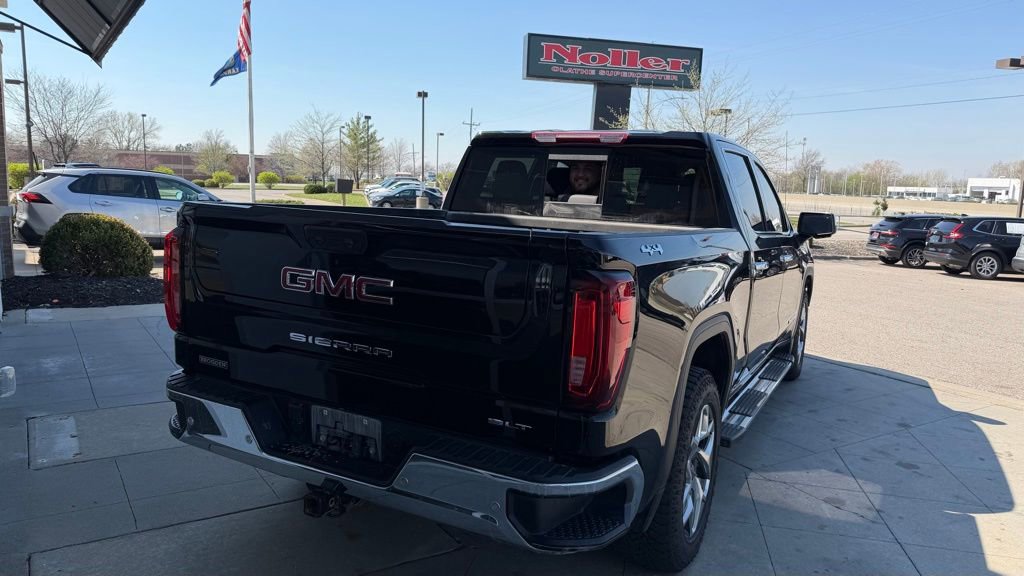 Used 2022 GMC Sierra 1500 SLT w/ SLT Premium Plus Package image 6