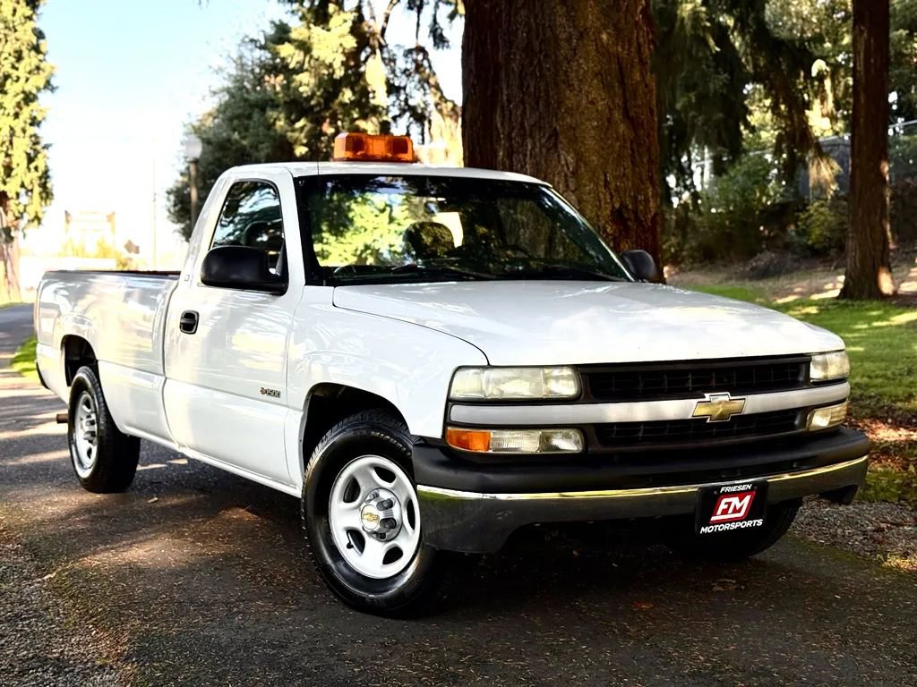 Used 2002 Chevrolet Silverado 1500 2WD Regular Cab image 2