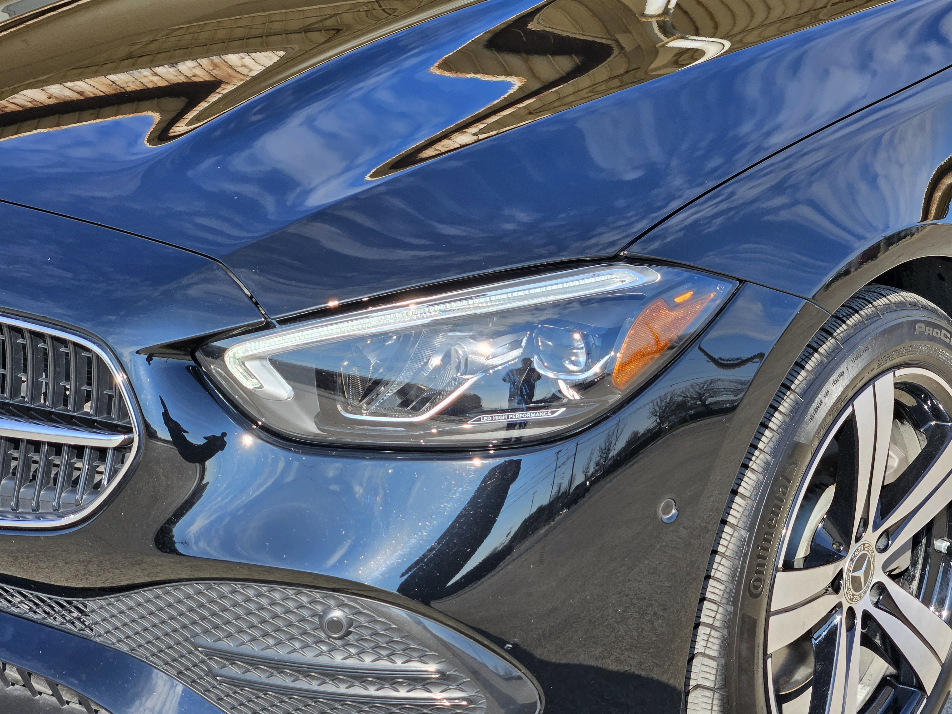 Used 2025 Mercedes-Benz C 300 Sedan image 9