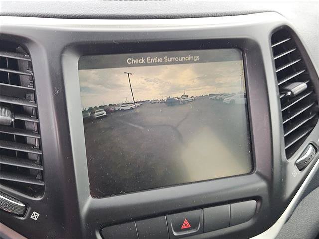 Used 2015 Jeep Cherokee Limited FWD image 11