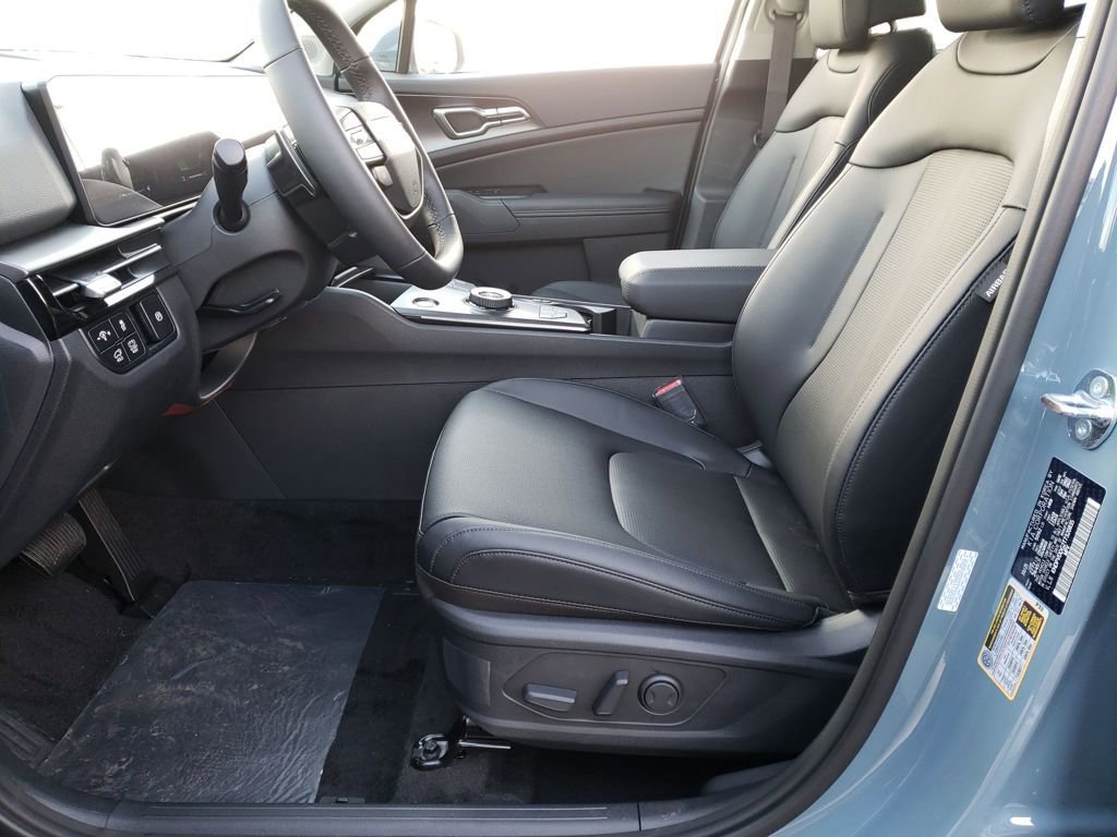 New 2026 Kia Sportage EX w/ EX Panoramic Sunroof Package image 15