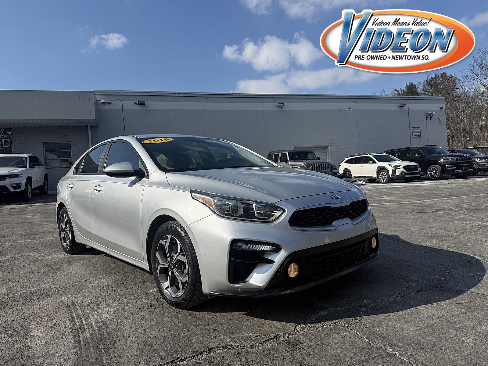 Used 2019 Kia Forte LXS image 1