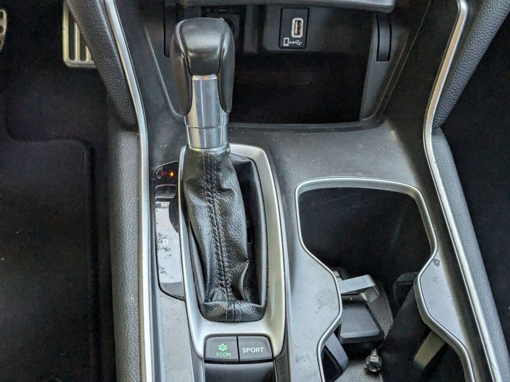 Used 2018 Honda Accord Sport image 22