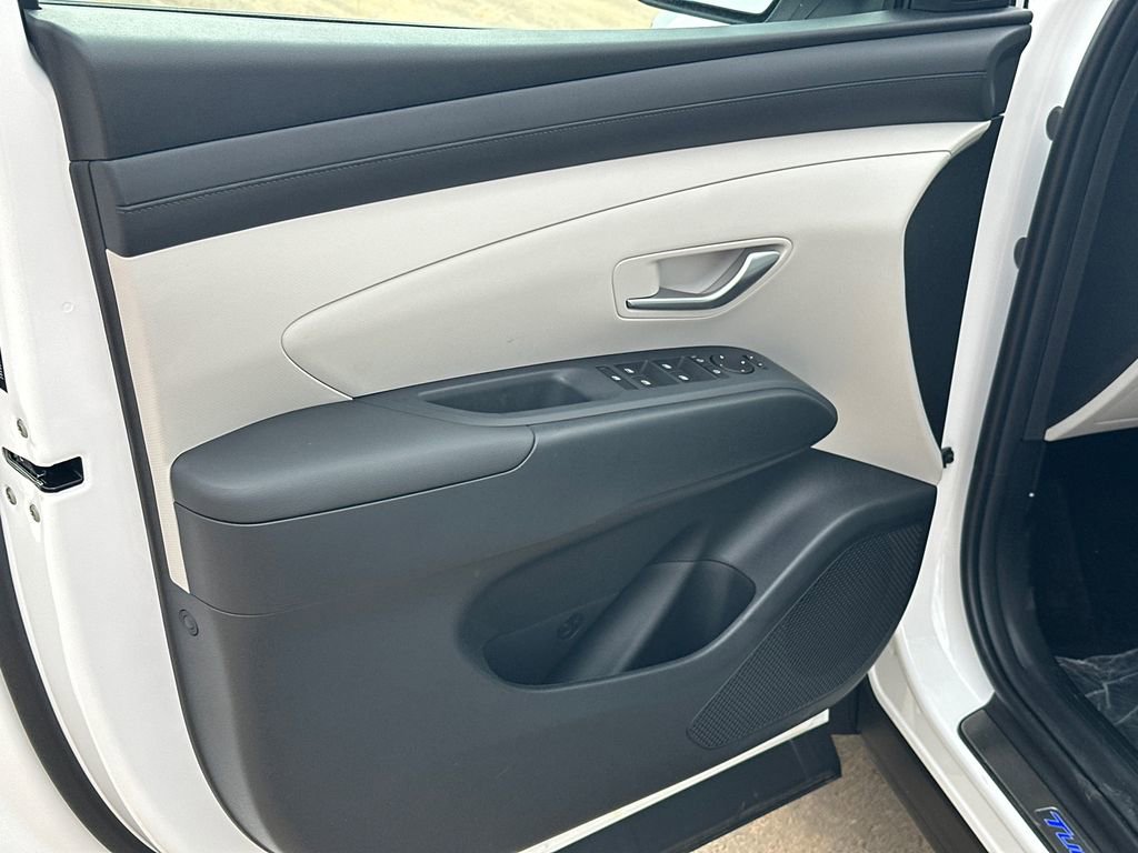 New 2026 Hyundai Tucson SEL FWD image 11