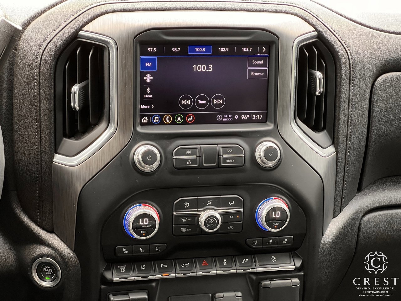 Used 2023 GMC Sierra 2500 Denali AWD/4WD image 18