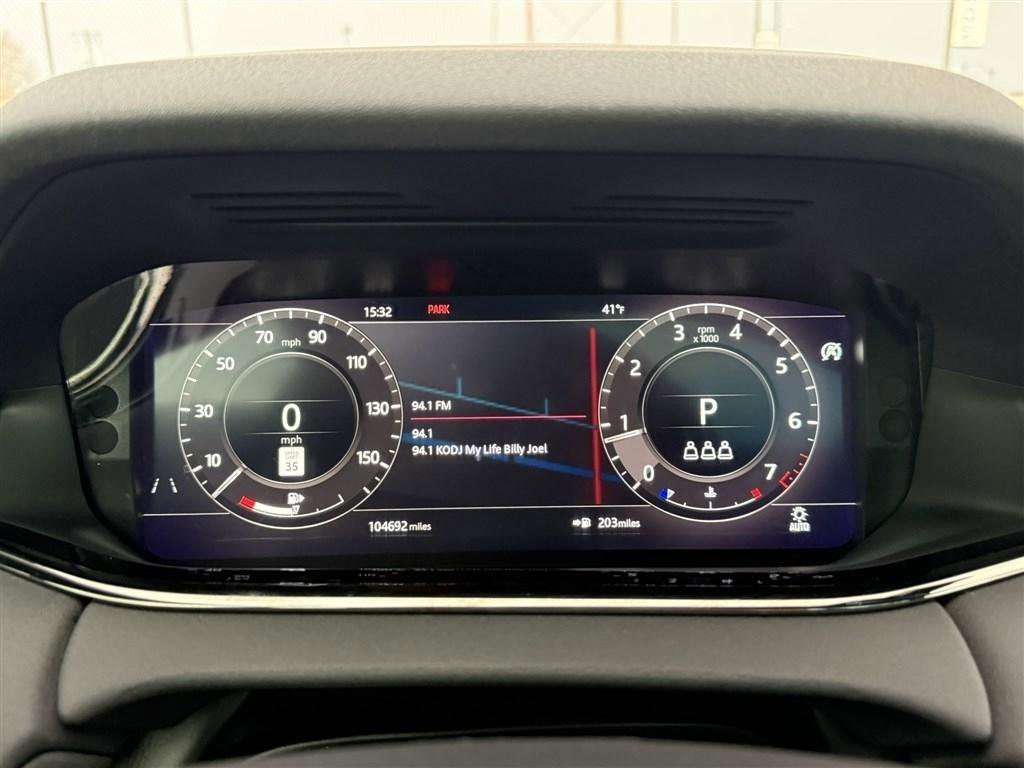 Used 2020 Land Rover Range Rover Evoque R-Dynamic SE image 35