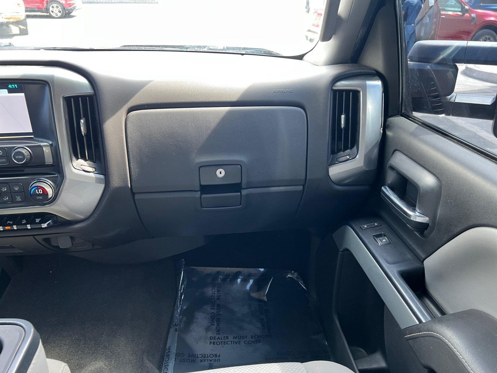 Used 2016 Chevrolet Silverado 2500 LT w/ LT Convenience Package AWD/4WD image 30