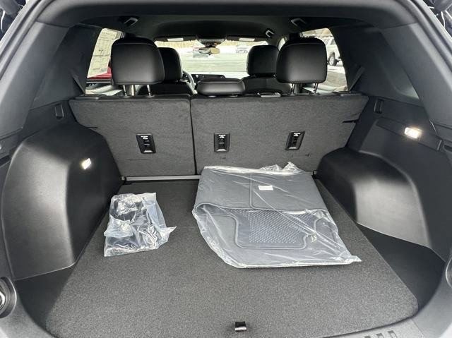 New 2025 Chevrolet Equinox ACTIV w/ LPO, Floor Liner Package image 5