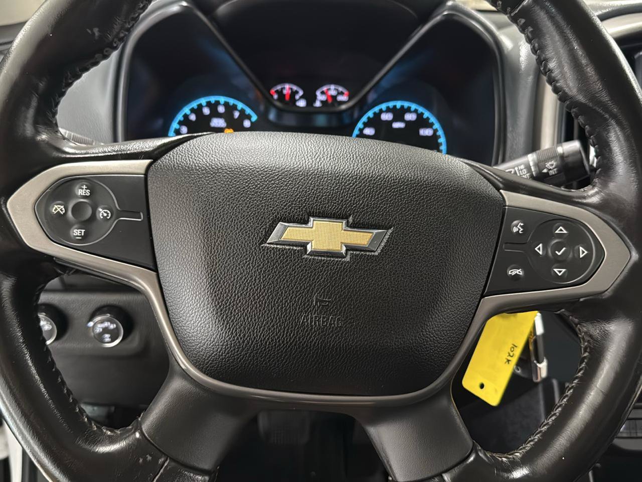 Used 2017 Chevrolet Colorado Z71 AWD/4WD image 12