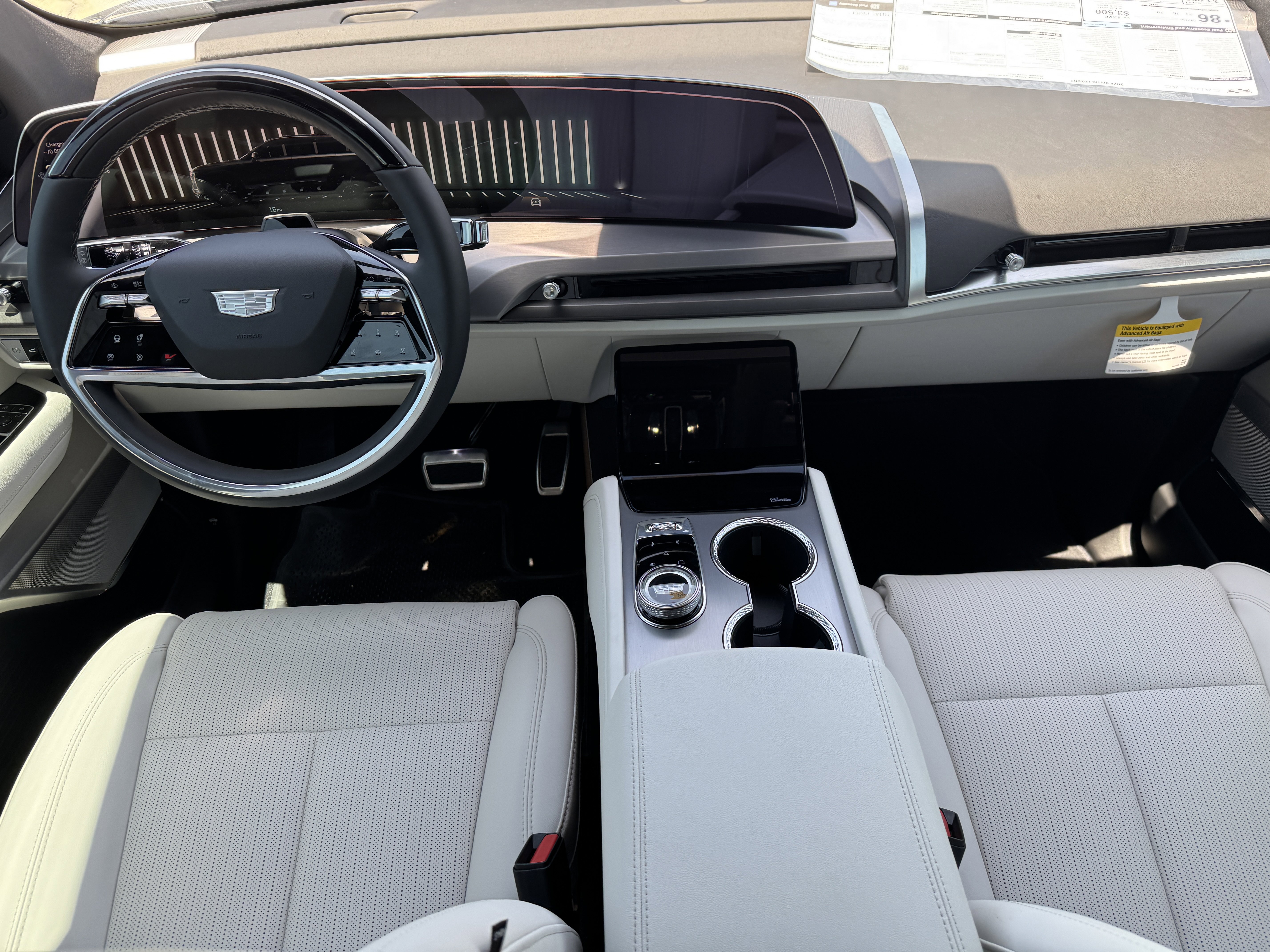 New 2026 Cadillac Vistiq Luxury image 14