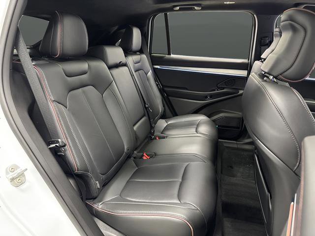 Used 2024 Jeep Wagoneer Launch Edition image 33