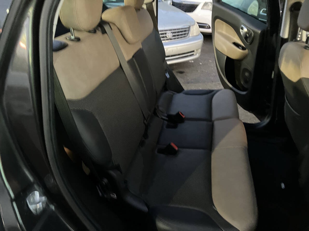 Used 2014 FIAT 500L Lounge FWD image 28