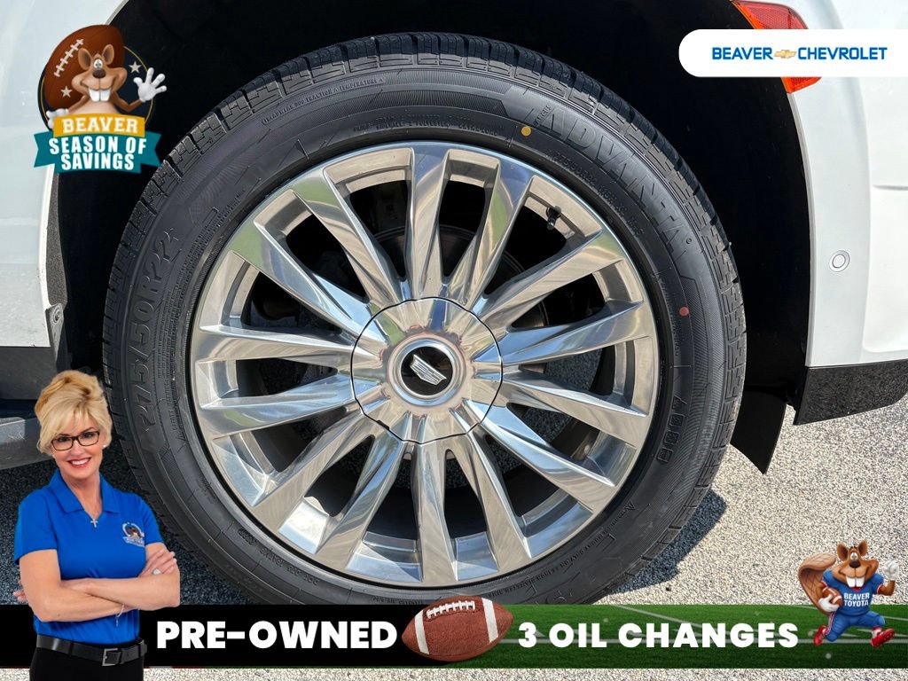 Used 2023 Cadillac Escalade Premium Luxury AWD/4WD image 10