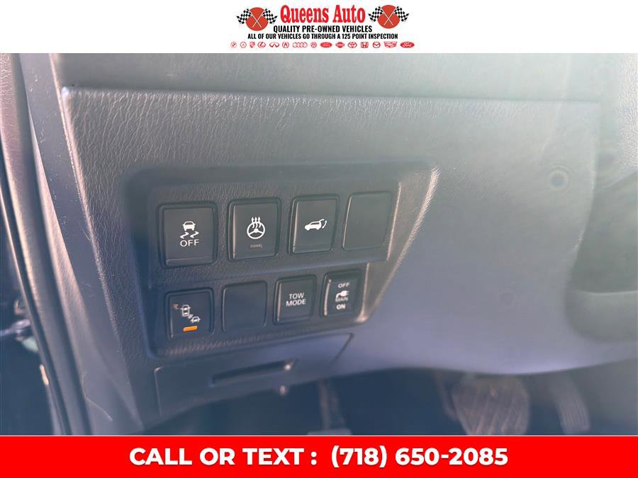 Used 2018 Nissan Pathfinder SL w/ Midnight Edition Package AWD/4WD image 38