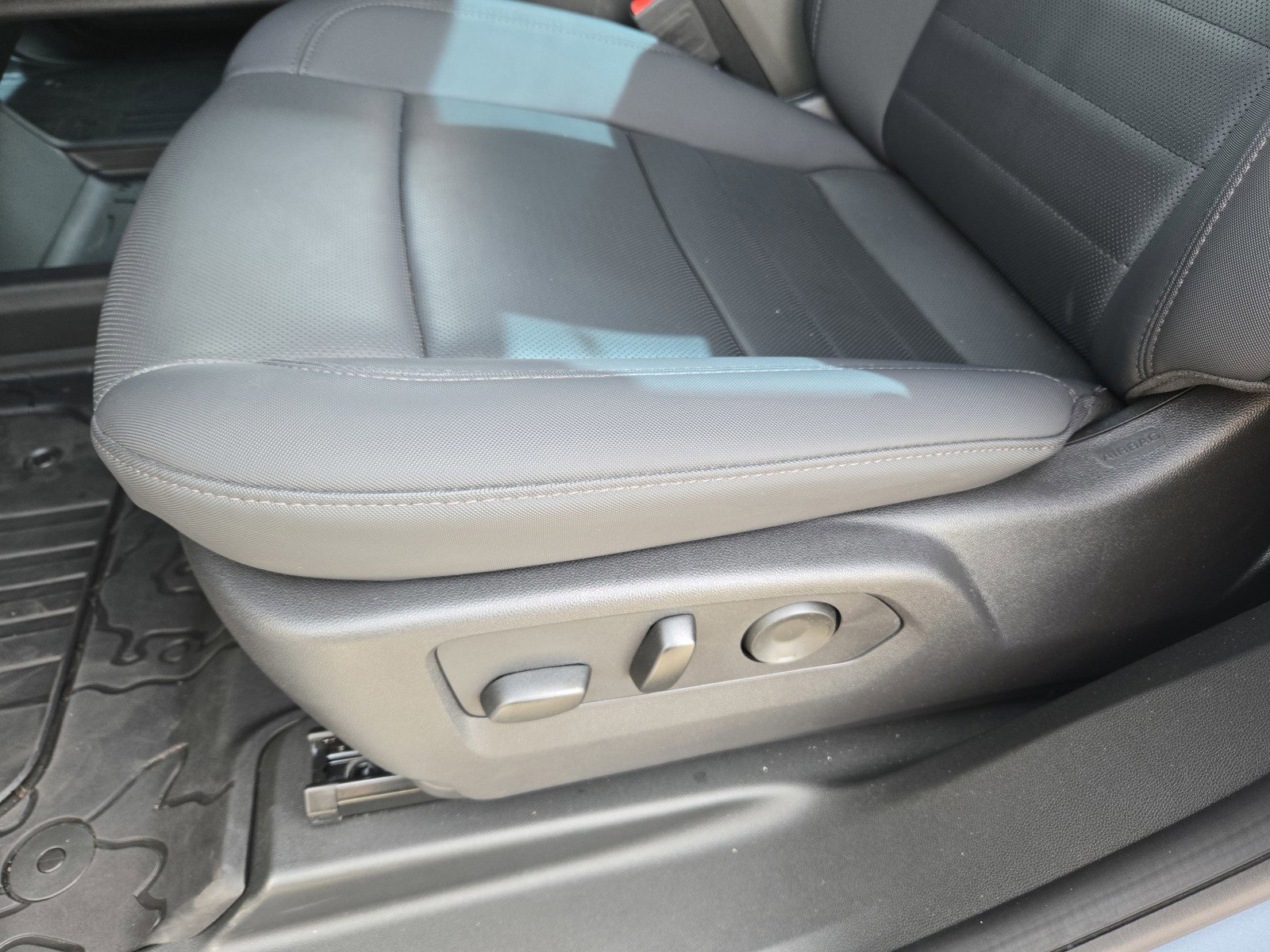 Certified 2024 GMC Hummer EV 3X w/ Omega Edition image 14