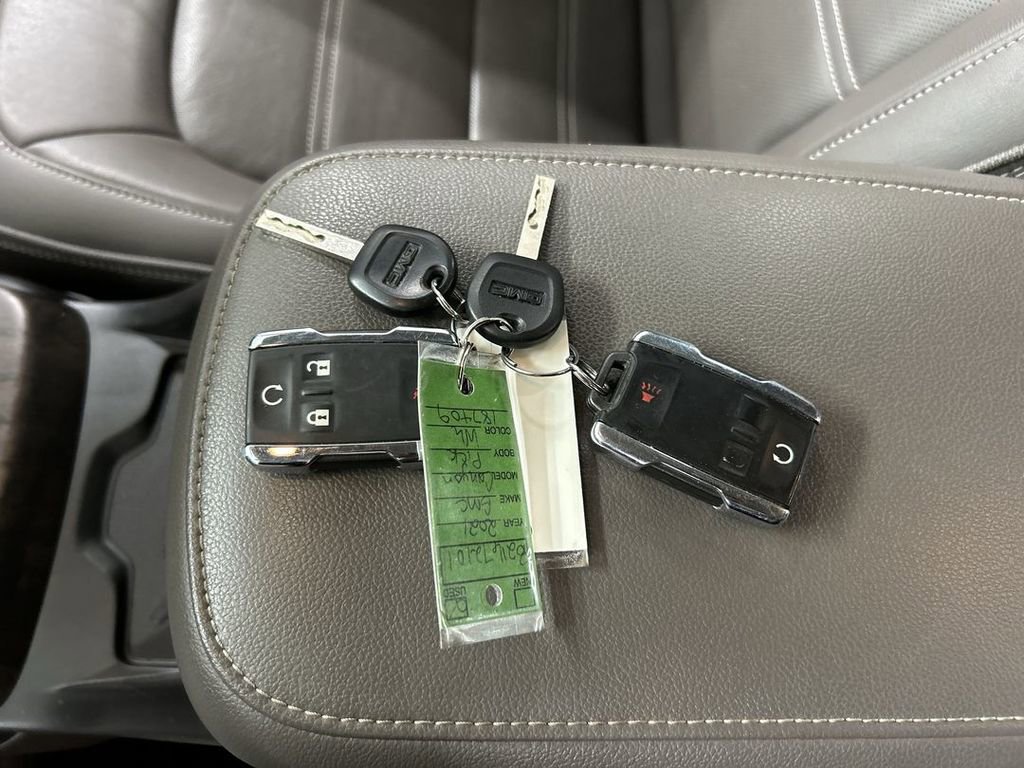 Used 2021 GMC Canyon Denali image 12