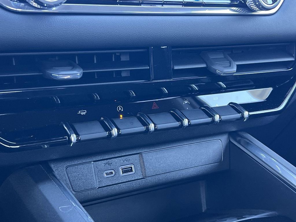 New 2026 GMC Canyon Elevation RWD image 20