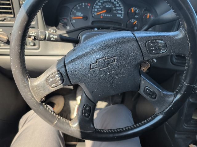 Used 2007 Chevrolet Silverado 2500 LT w/ Heavy-Duty Power Package AWD/4WD image 11