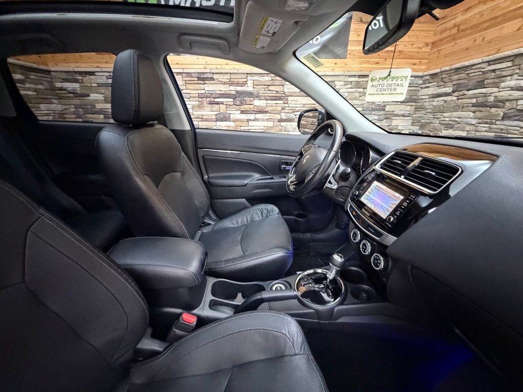 Used 2017 Mitsubishi Outlander Sport GT AWD/4WD image 37