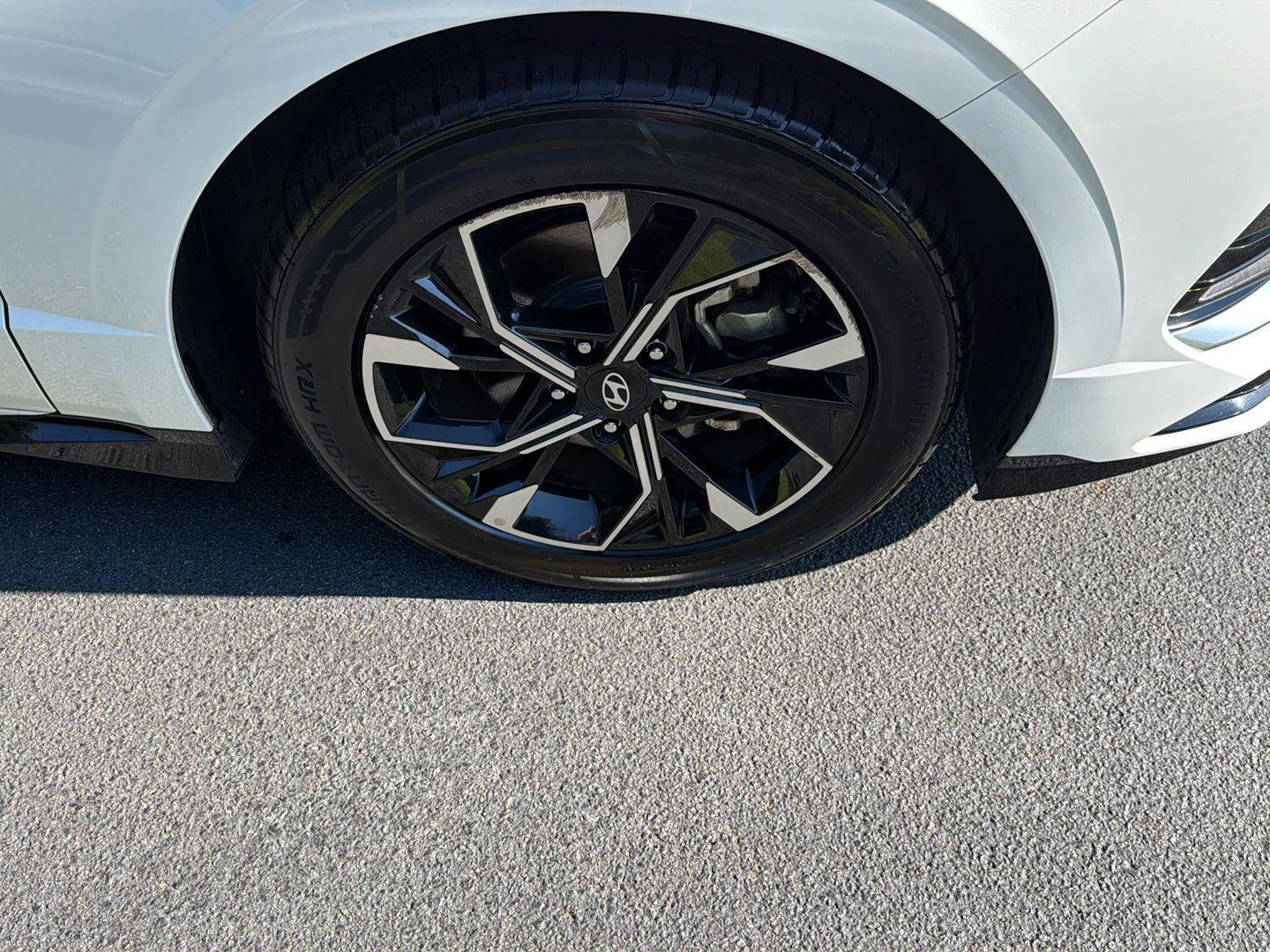 Used 2025 Hyundai Sonata SEL FWD image 39