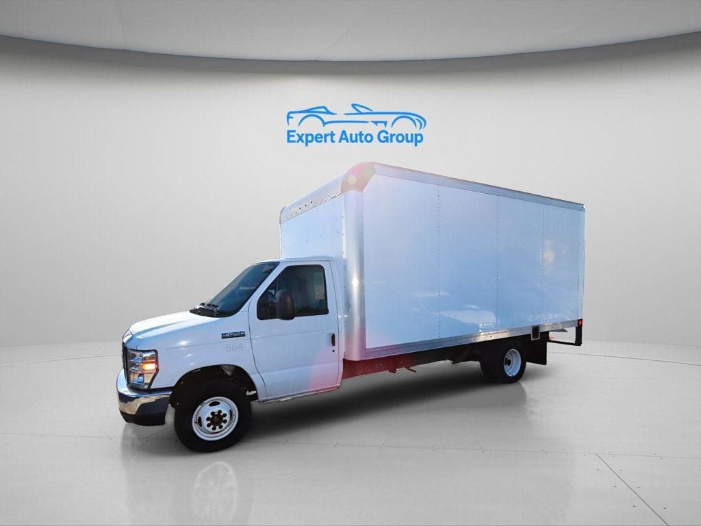 Used 2017 Ford E-450 and Econoline 450 Super Duty w/ Power Windows & Locks Group RWD image 4